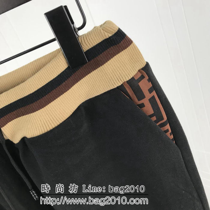 FENDI芬迪 18ss冬季新款套裝 今年火爆FF系列 精仿毛呢面料拼接 高版本男女同款 ydi1993